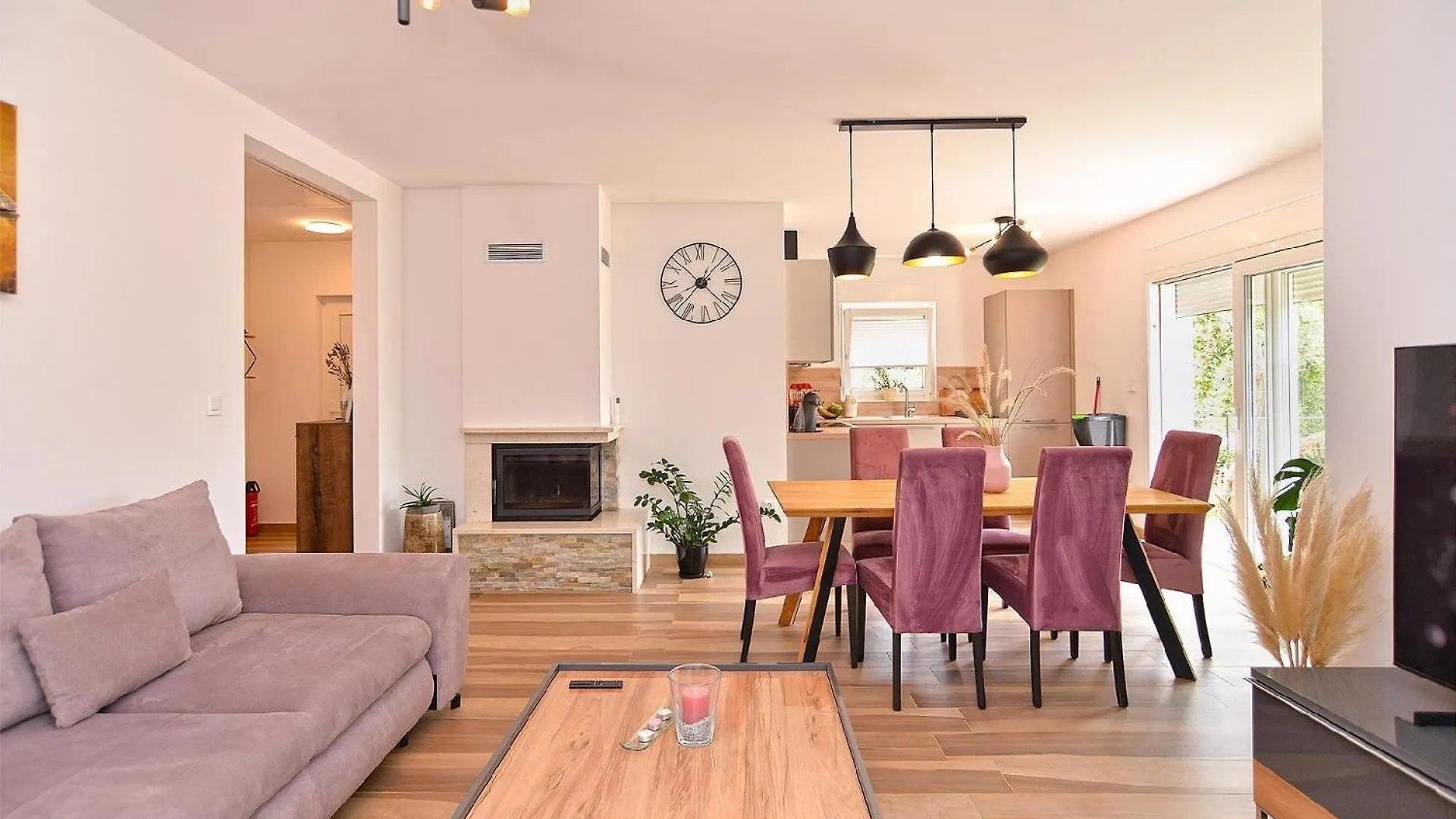 Сasa de vacaciones Ferienhaus Fuer 4 Personen Ca 74 Qm In Medulin, Istrien Suedkueste Von Istrien